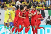 브라질 벽은 높았다..한국, 1-4 패배 16강전 마침표
